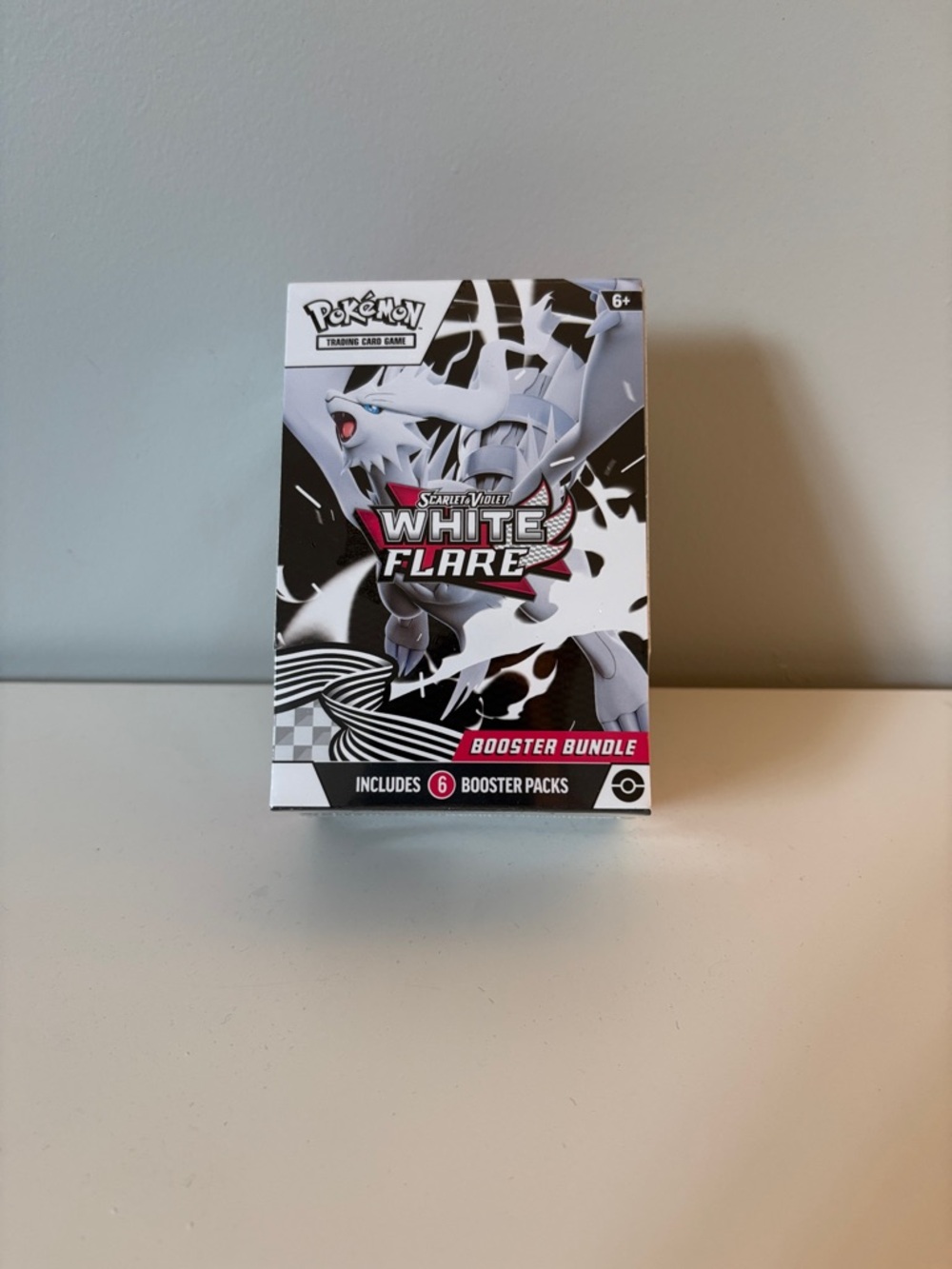 Pokemon White Flare Booster Bundle - White, Black, Red
